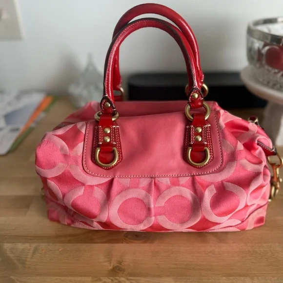 Coach Vintage y2k Madison Signature 2Way Satchel Bag Pink Boston